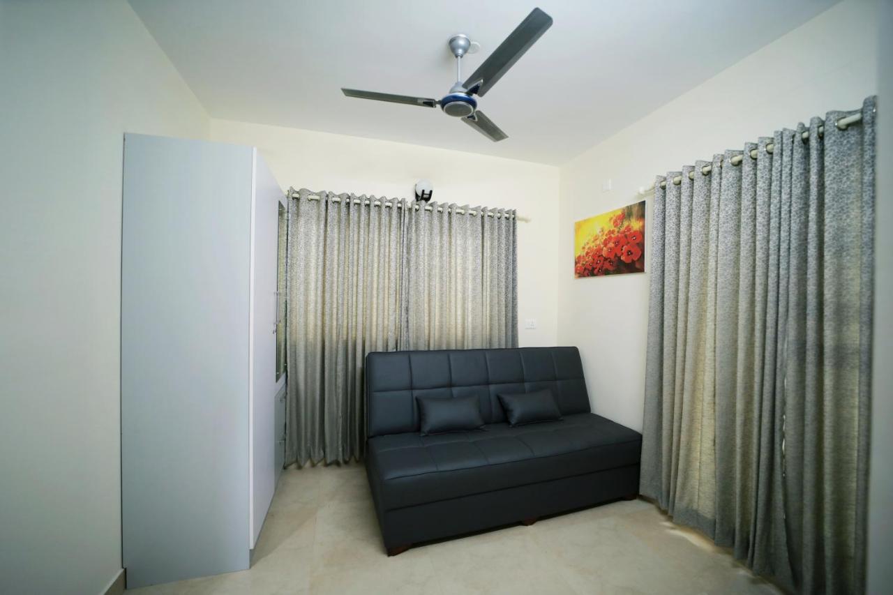 Green Royale Living Spaces - Luxury Serviced Apartments Thiruvananthapuram Exterior photo