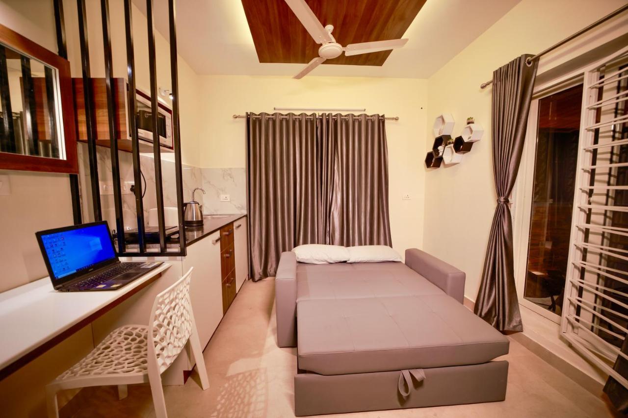 Green Royale Living Spaces - Luxury Serviced Apartments Thiruvananthapuram Exterior photo