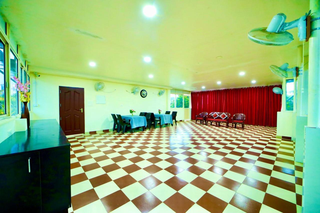Green Royale Living Spaces - Luxury Serviced Apartments Thiruvananthapuram Exterior photo