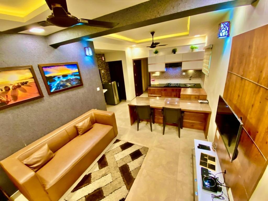Green Royale Living Spaces - Luxury Serviced Apartments Thiruvananthapuram Exterior photo