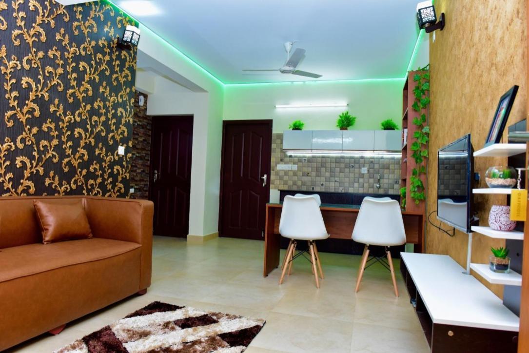 Green Royale Living Spaces - Luxury Serviced Apartments Thiruvananthapuram Exterior photo