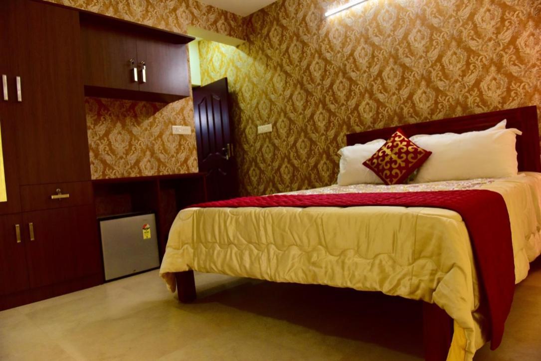 Green Royale Living Spaces - Luxury Serviced Apartments Thiruvananthapuram Exterior photo