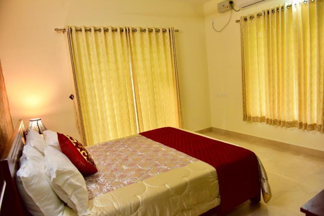 Green Royale Living Spaces - Luxury Serviced Apartments Thiruvananthapuram Exterior photo