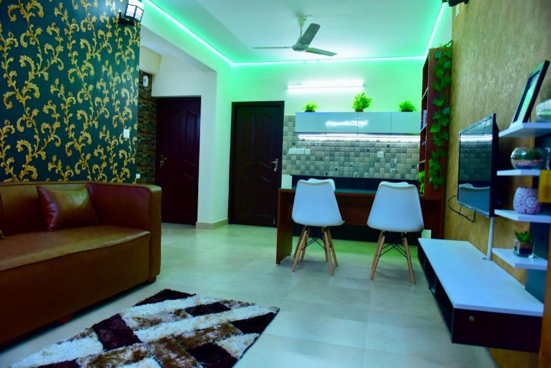 Green Royale Living Spaces - Luxury Serviced Apartments Thiruvananthapuram Exterior photo